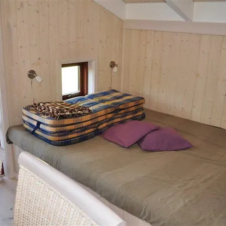 度假居 Two-bedroom Holiday In *