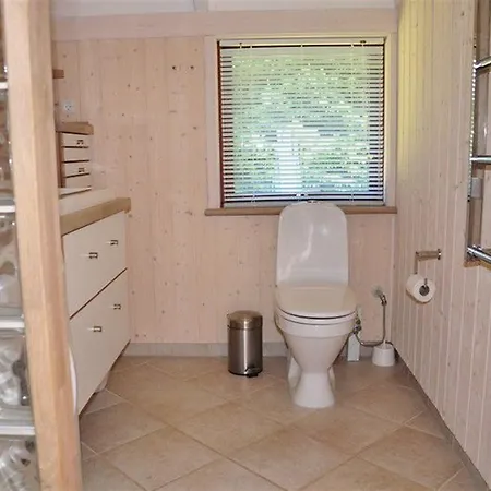 度假居 Two-bedroom Holiday In *